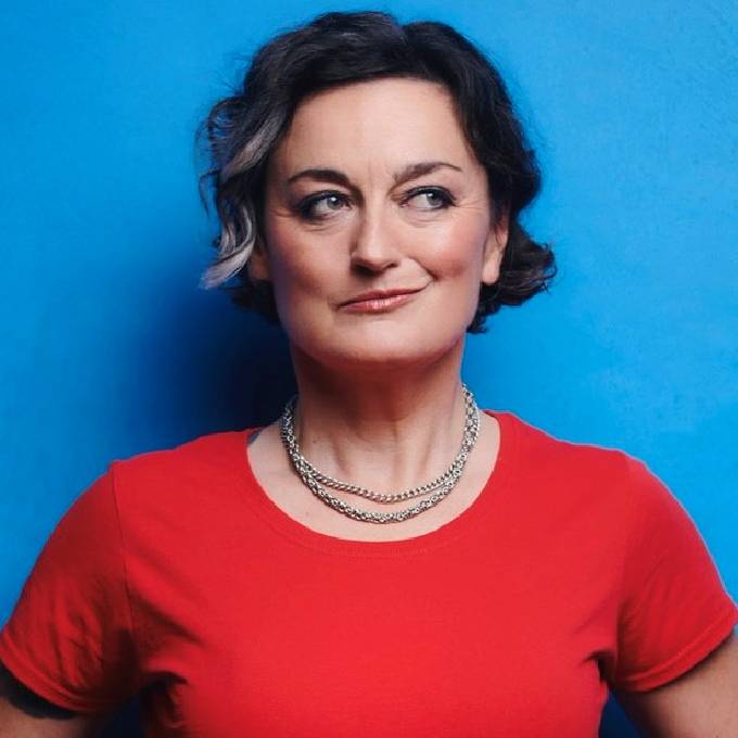 Zoe Lyons